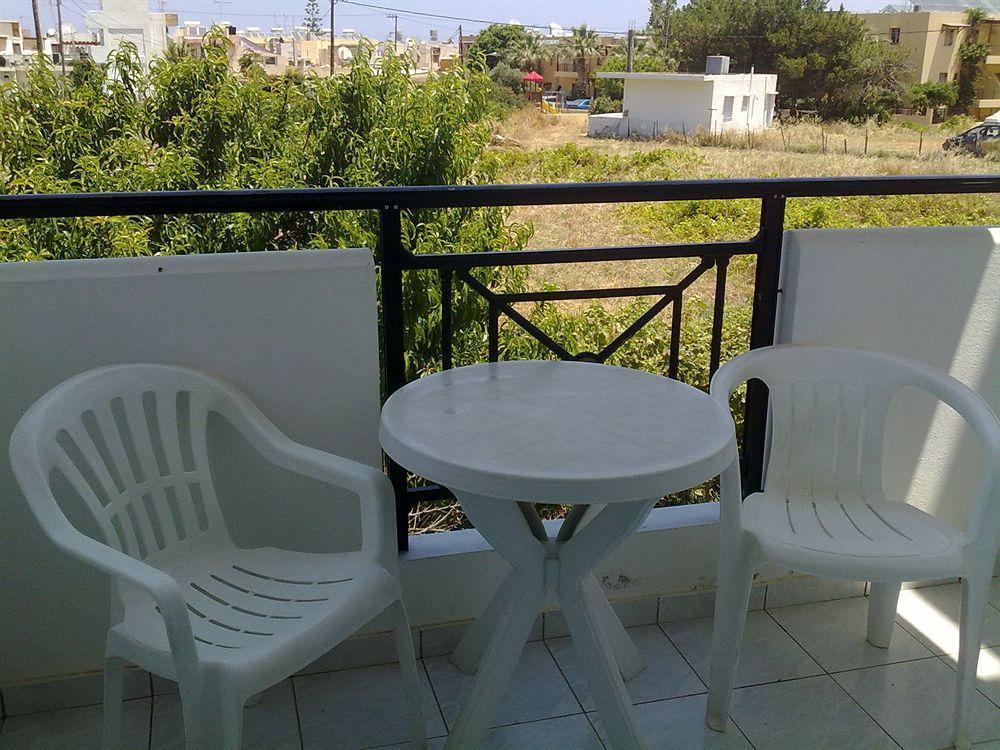 Irilena Apartments Сталида Экстерьер фото